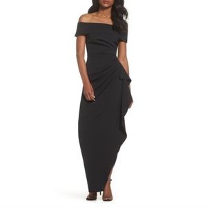NEW Vince Camuto Off the Shoulder Gown